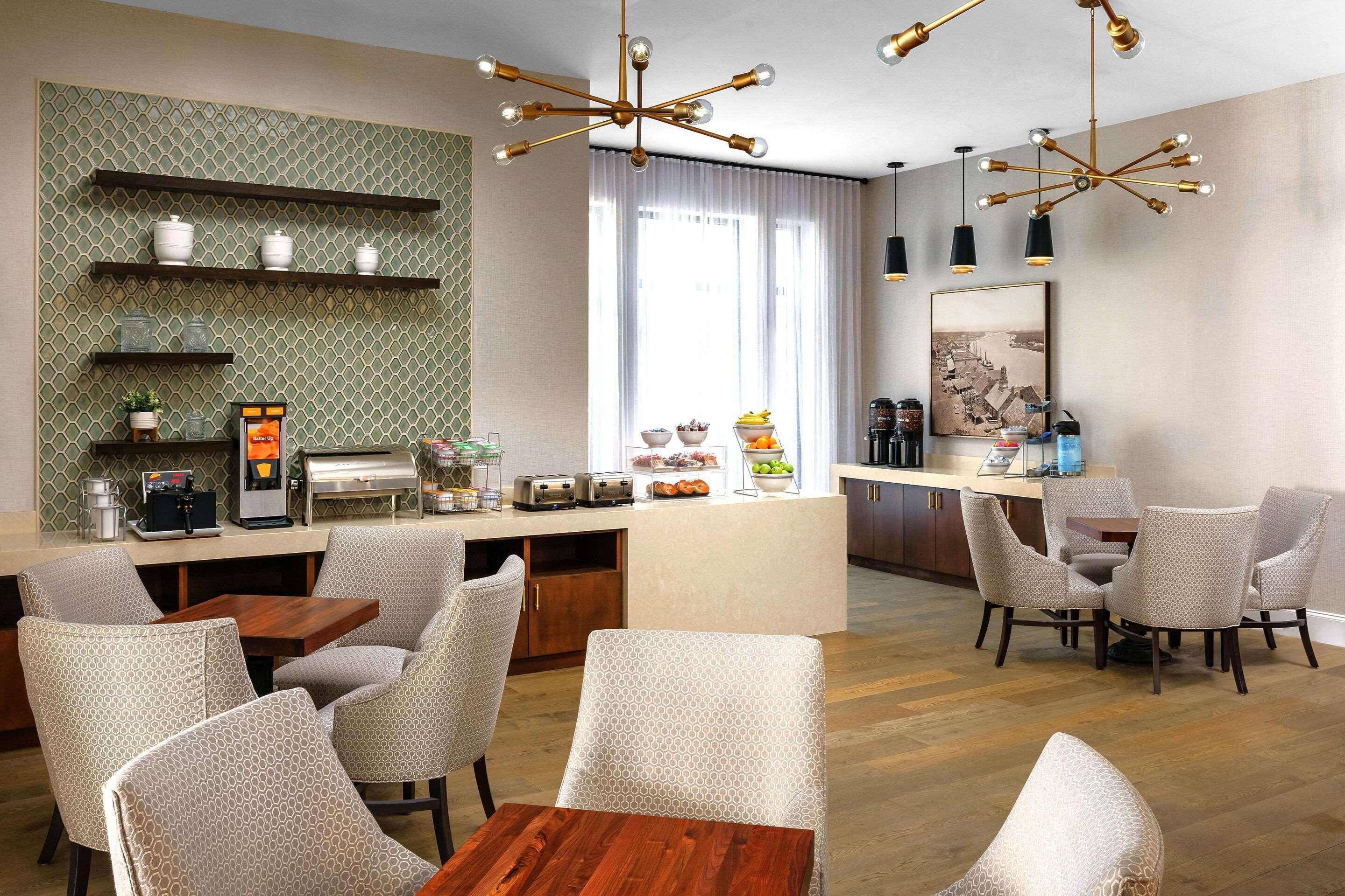 The Bluff Hotel Savannah, Tapestry Collection By Hilton エクステリア 写真